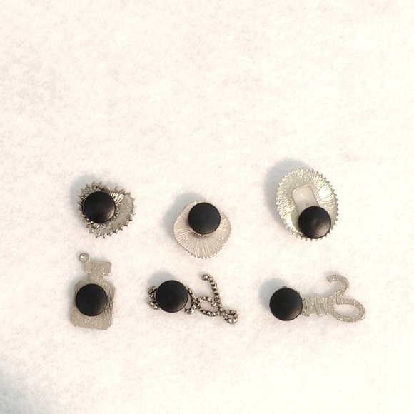 Shoe Charms Bling for Crocs Jewelry Jibbitz Smile Love Pearls No. 5 Set of 6 NEW - Picture 2 of 2